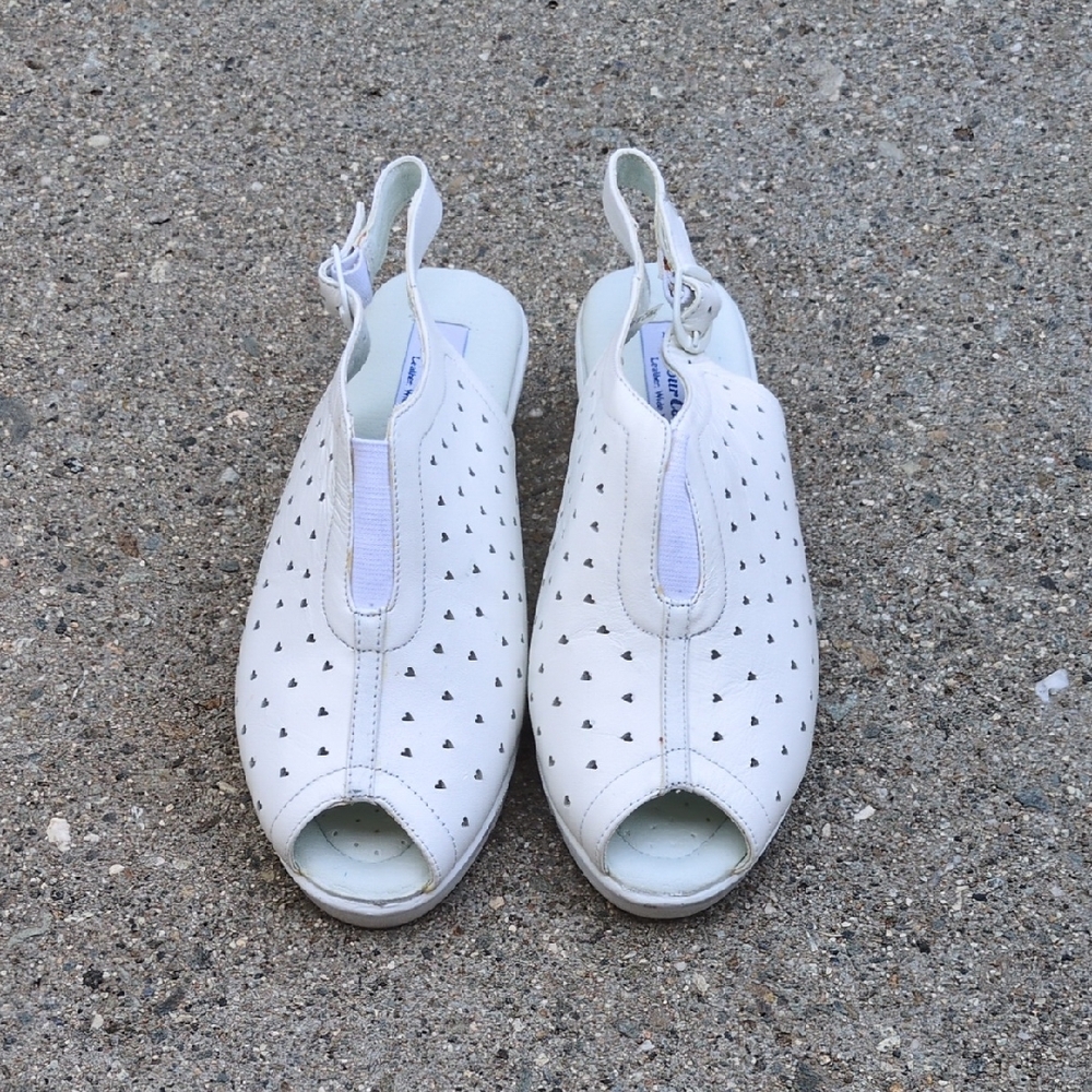 White Sandals with Perforated Design and Open Toe